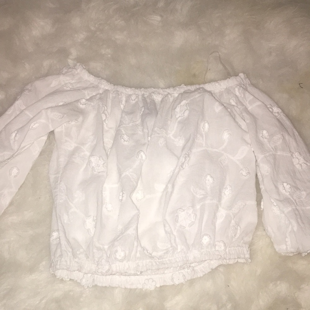 White crop top